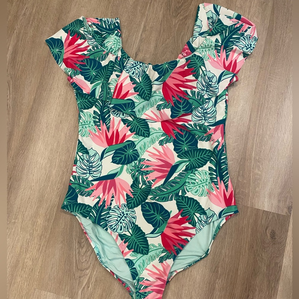 Matilda Jane women’s swimsuit. Size XL.